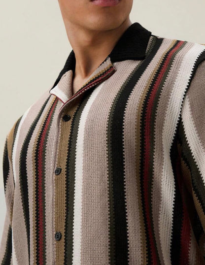 Camisa UrbanChill holgada a rayas